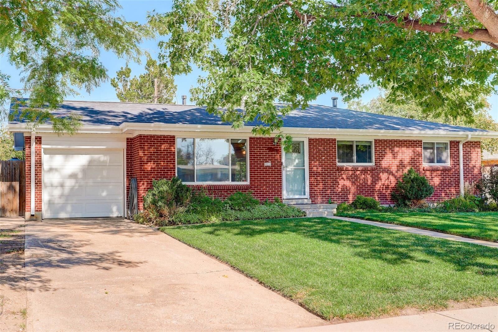 Property Photo: 12565 Revere Court CO 80011