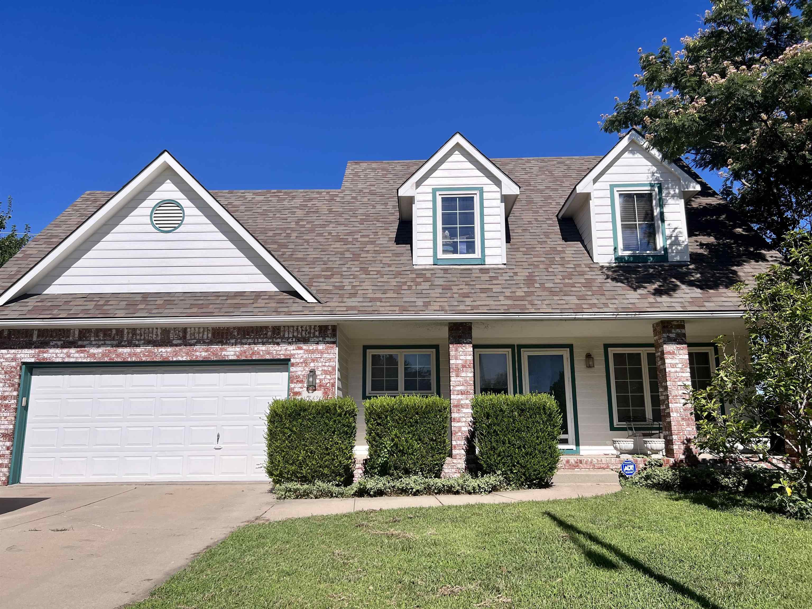 Property Photo:  2719 N Dublin Ct  KS 67226 