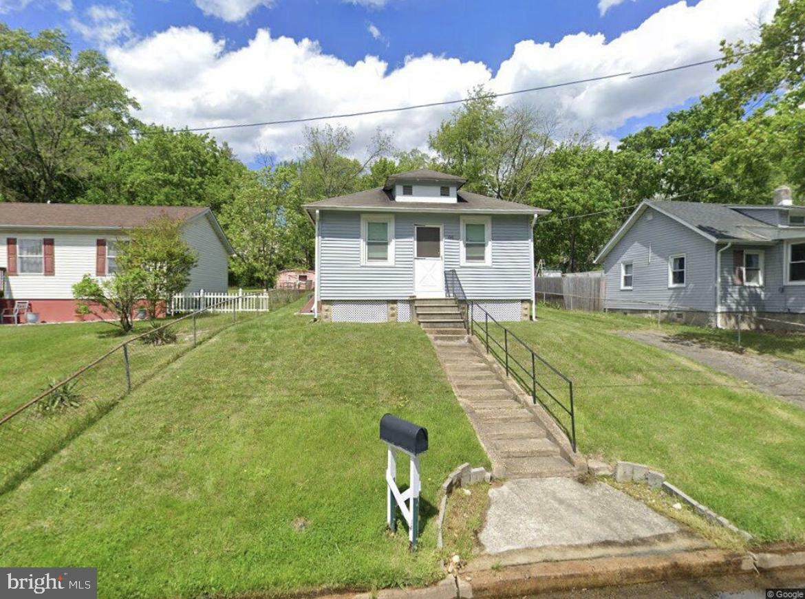 Property Photo:  66 1st Avenue  NJ 08051 