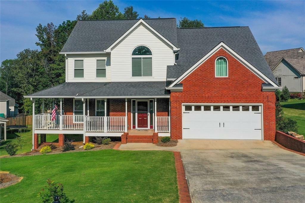 Property Photo: 104 River Birch Drive GA 30116