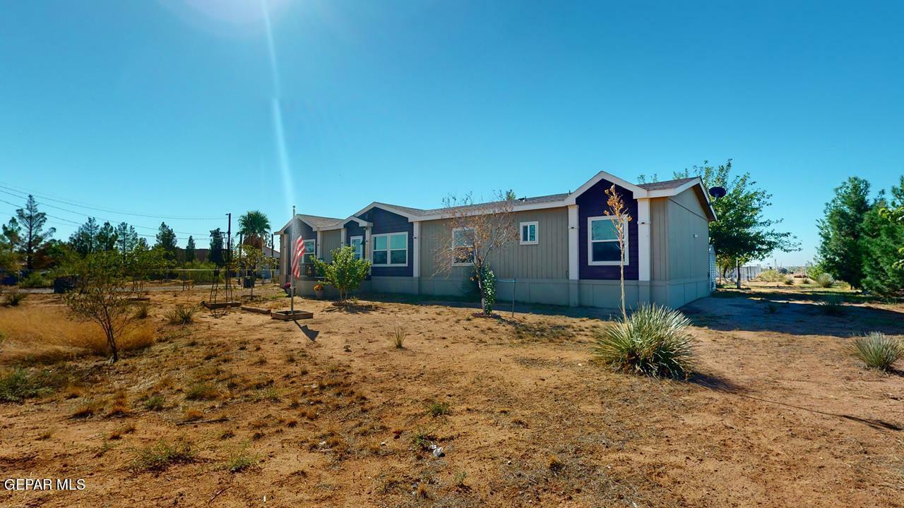 Property Photo:  549 Hermosa Drive  NM 88081 