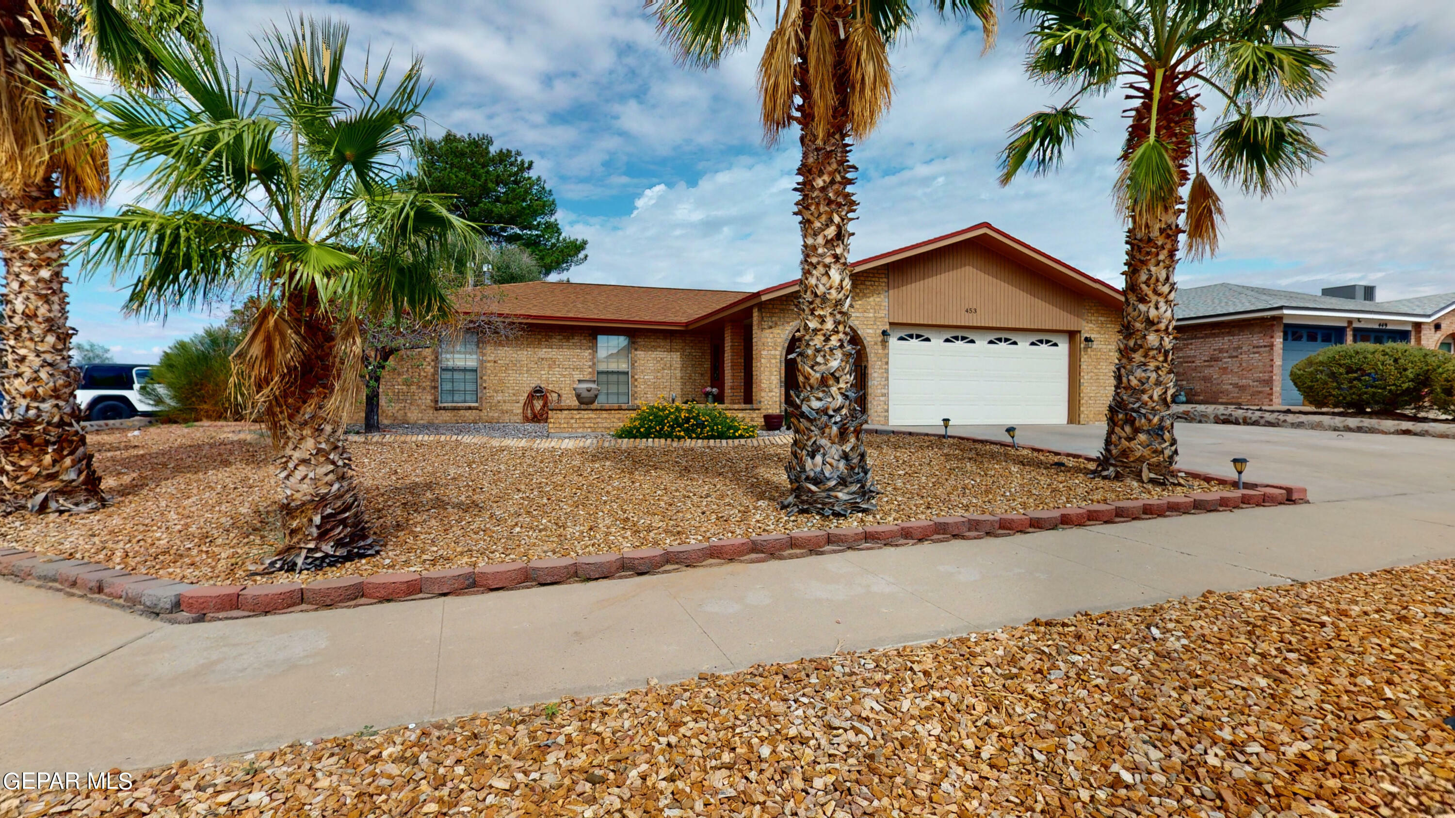 Property Photo:  453 El Camino Drive  TX 79912 