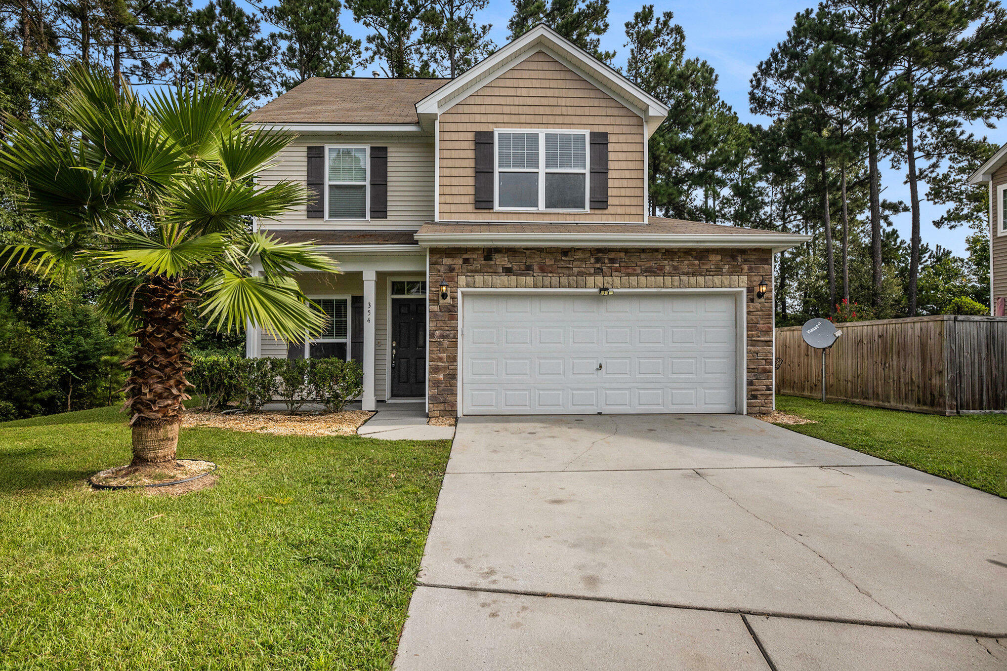 Property Photo:  354 Drayton Place Drive  SC 29461 