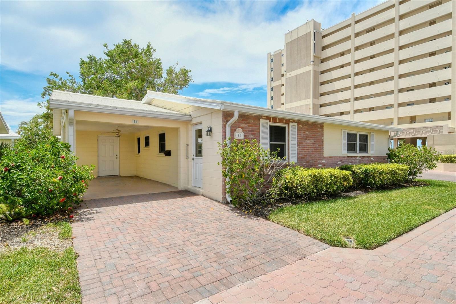 Property Photo:  6140 Midnight Pass Road B 1  FL 34242 