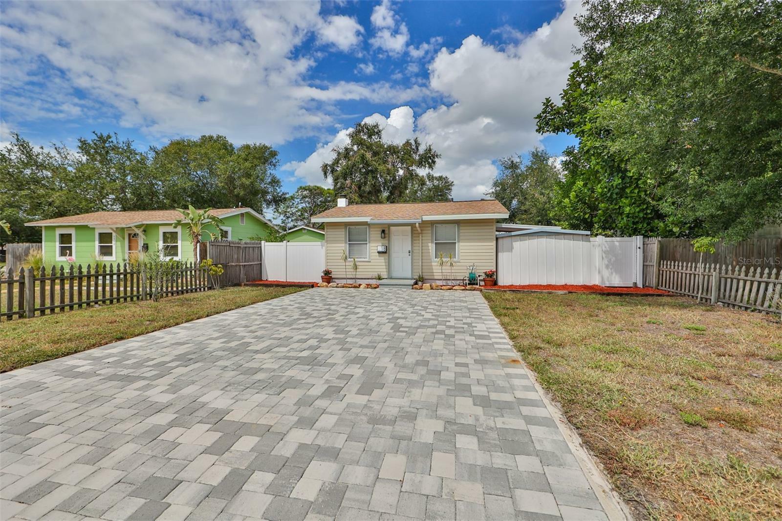 Property Photo:  6941 4th Avenue N  FL 33710 