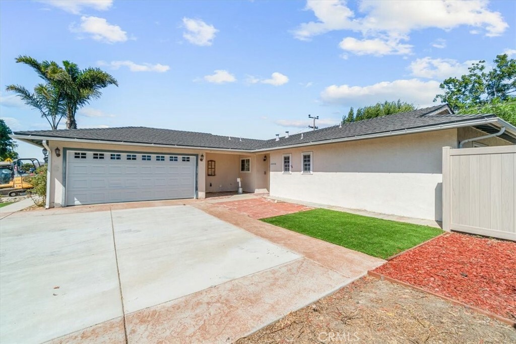 Property Photo:  1518 Balboa Street  CA 93405 