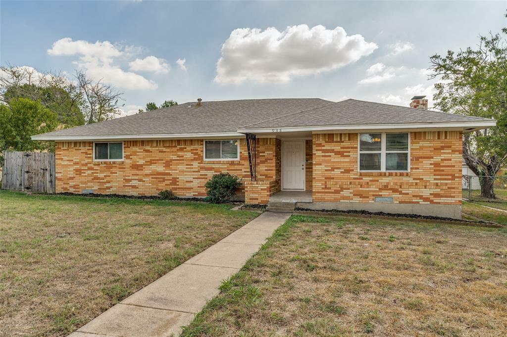 938 W Pleasant Run Road  Lancaster TX 75146 photo