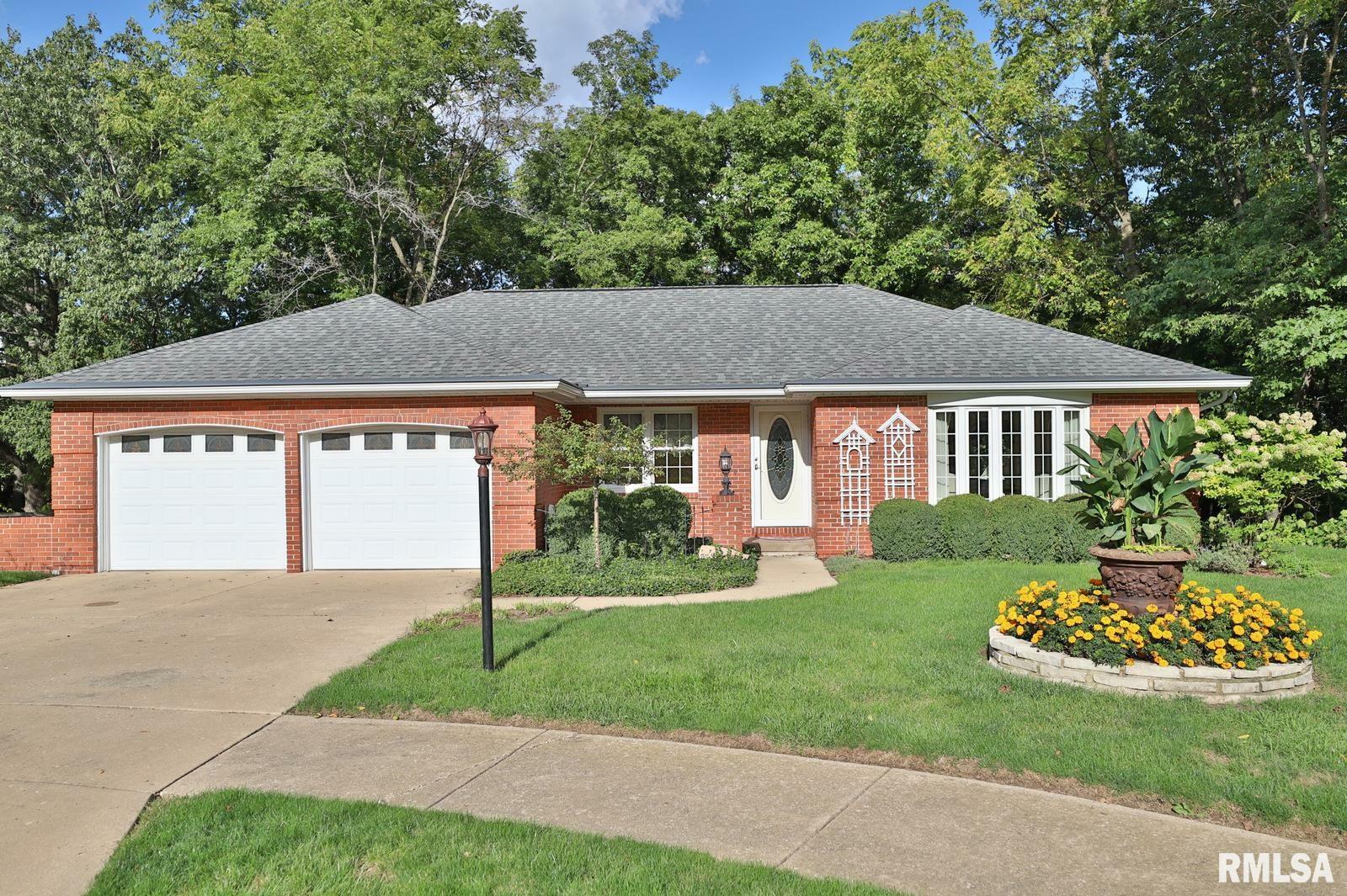 Property Photo:  12432 Oakmont Court  IL 61525 