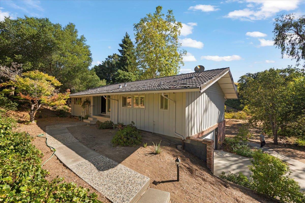 15292 Stratford Court  Monte Sereno CA 95030 photo