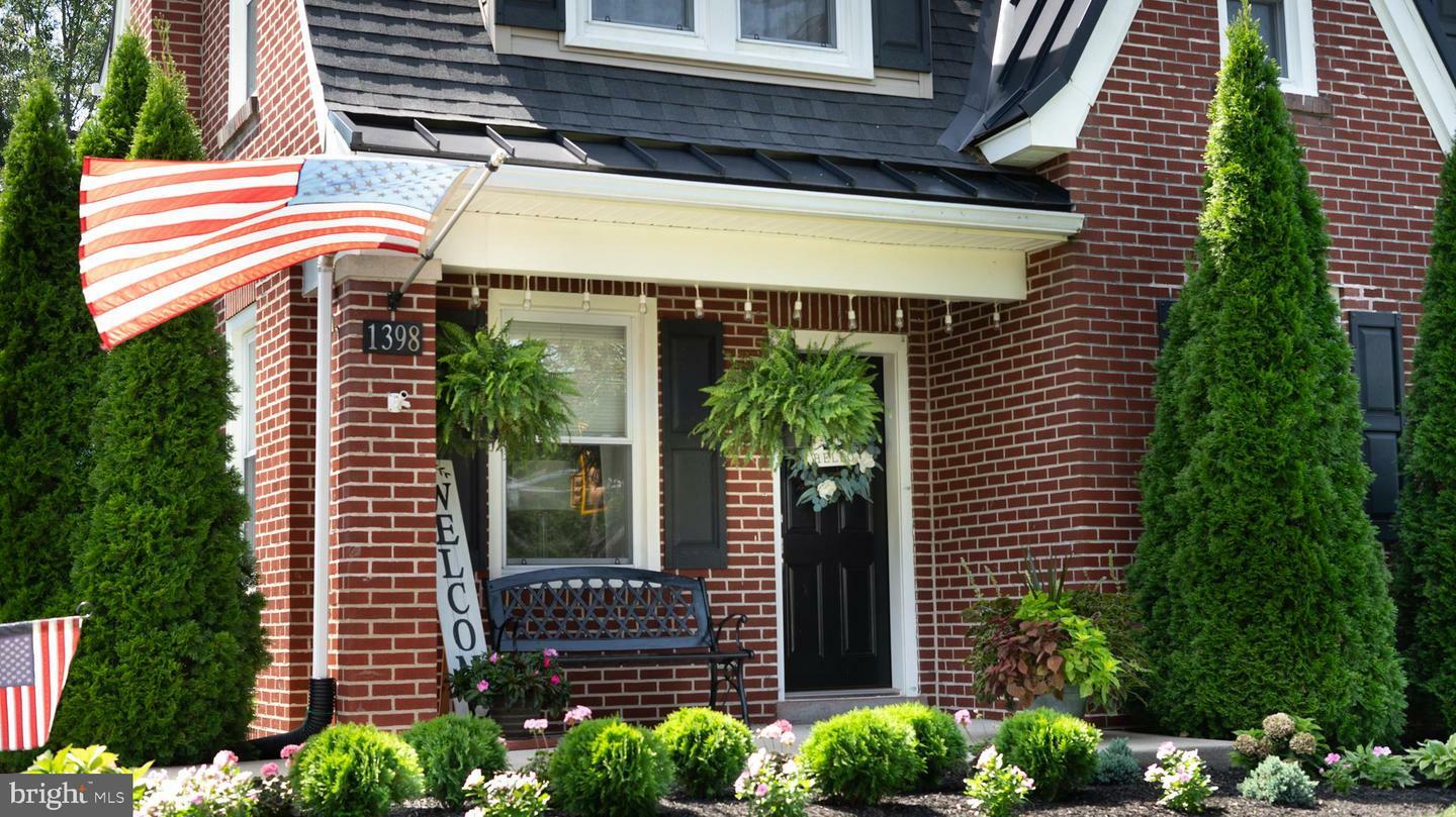 Property Photo: 1398 Welsh Road PA 19446