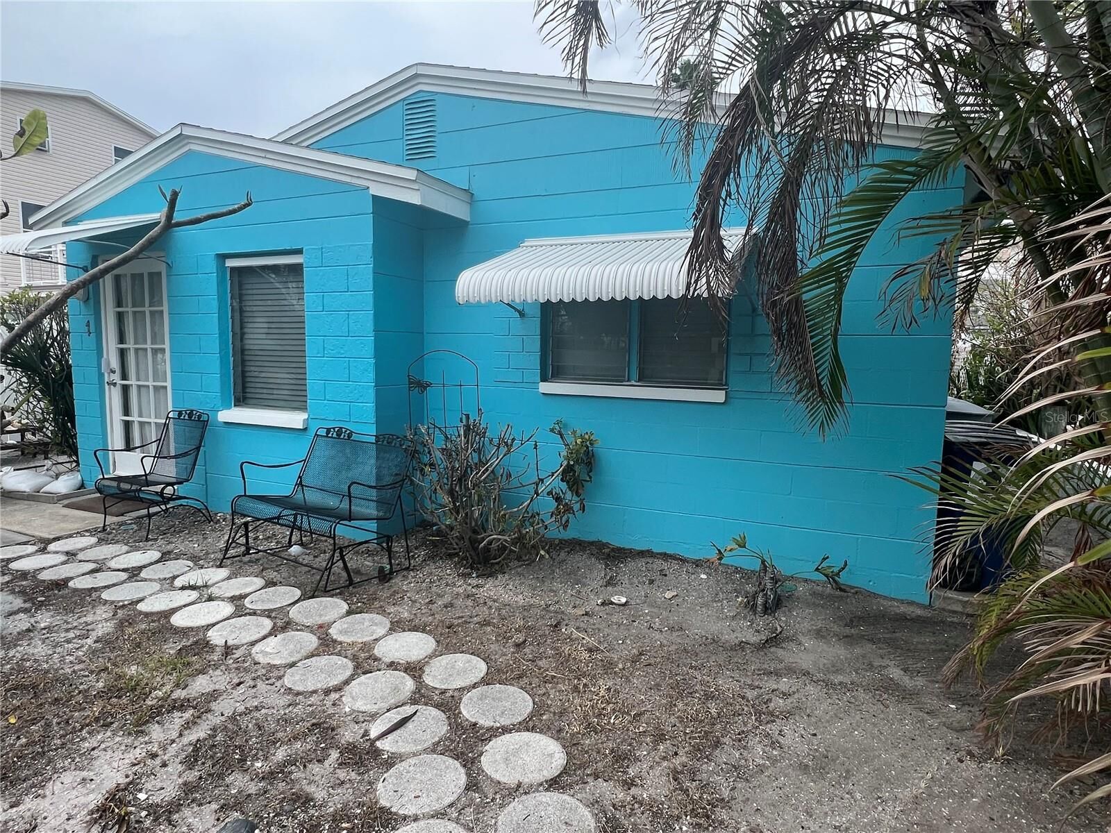 Property Photo:  40 82nd Avenue  FL 33706 