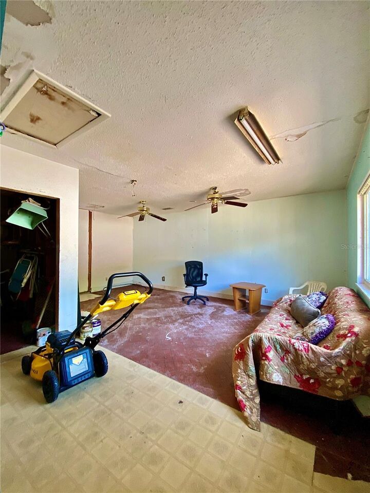 Property Photo:  9975 68th Street N  FL 33782 