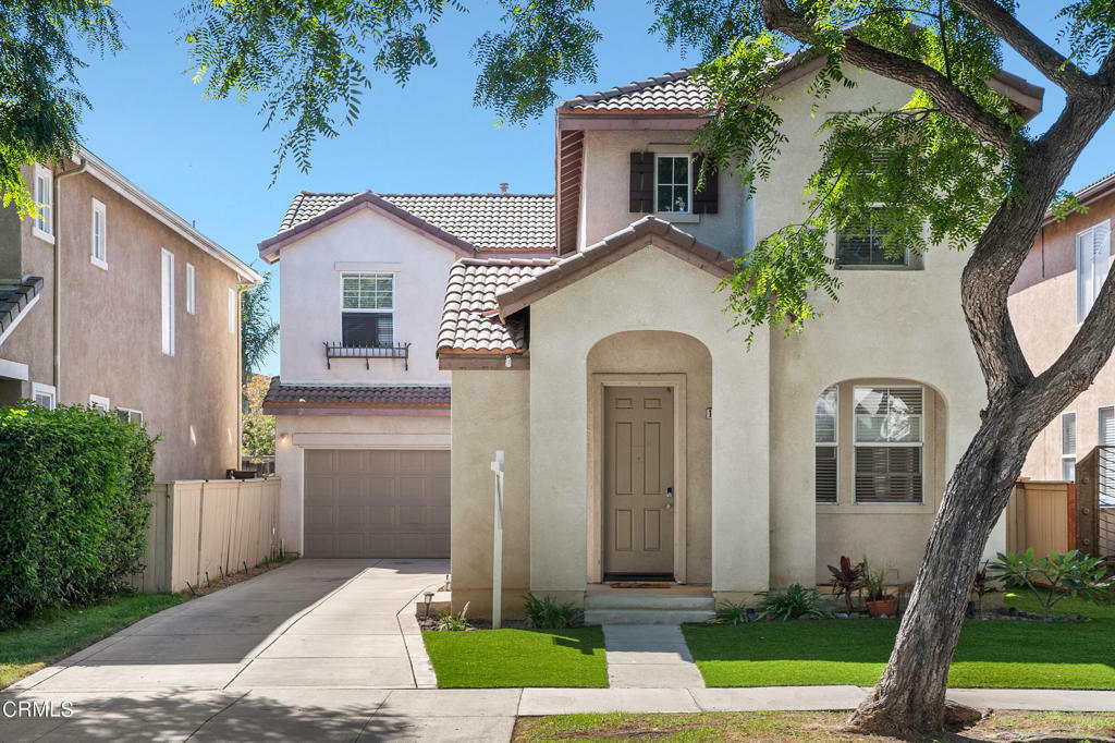 Property Photo: 1061 Entrada Dr Drive CA 93030
