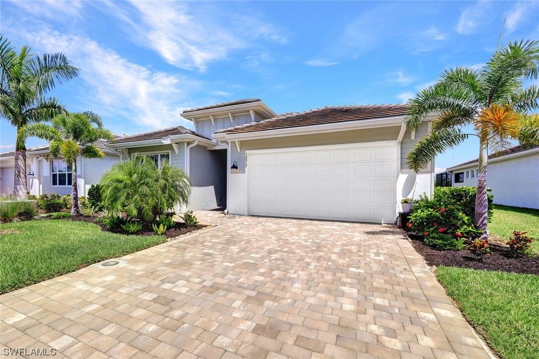 Property Photo:  16517 Seagate Place  FL 34135 