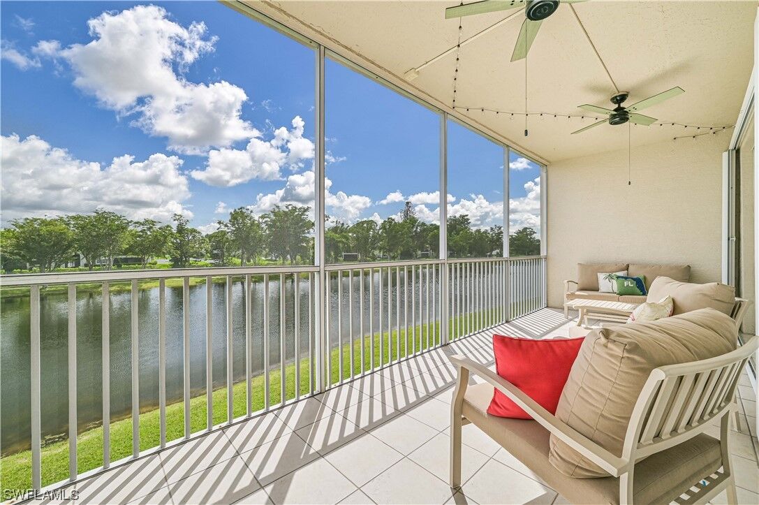 Property Photo:  14901 Park Lake Drive 204  FL 33919 