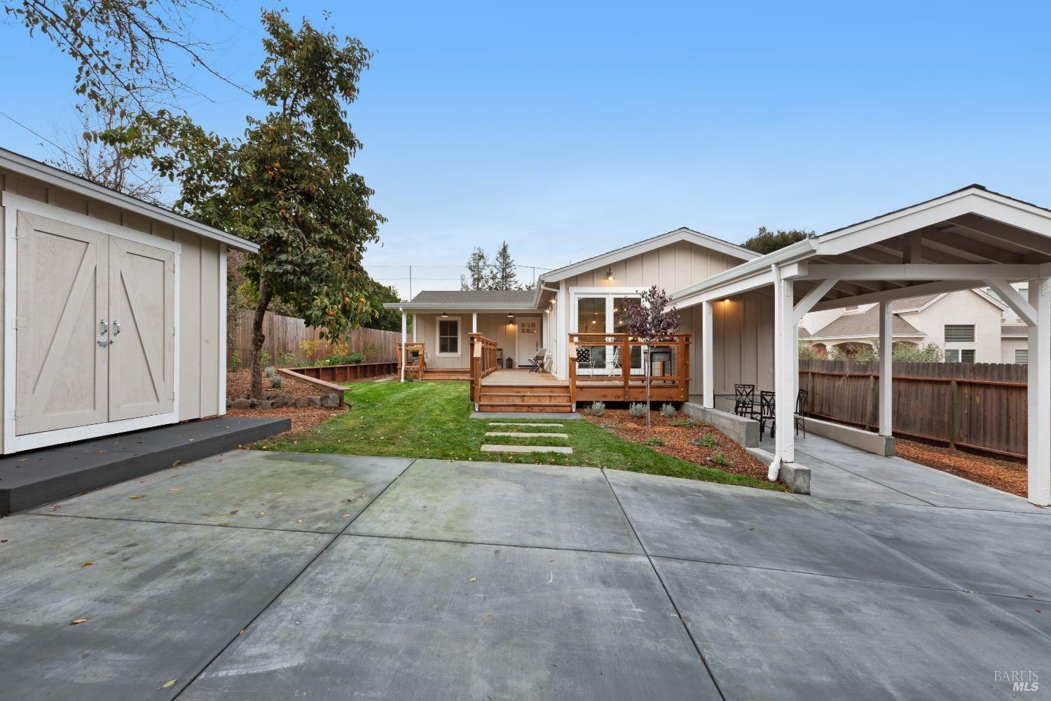 Property Photo:  805 Cobbler Lane  CA 94952 