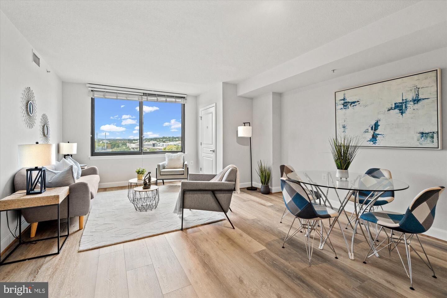 Property Photo: 2451 Midtown Avenue 1123 VA 22303