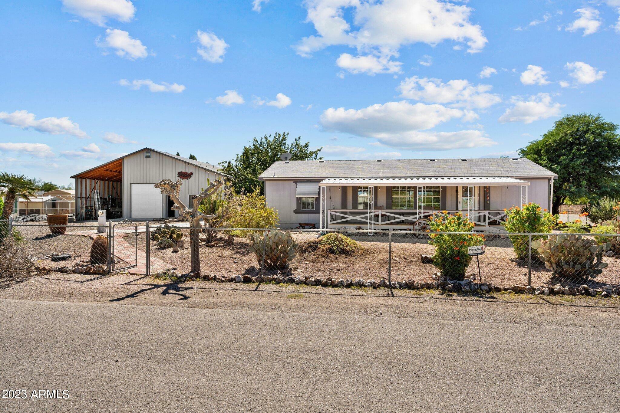 Property Photo:  66890 Prose Lane  AZ 85348 