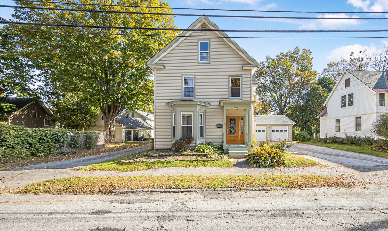Property Photo:  288 Fourth Street  ME 04468 