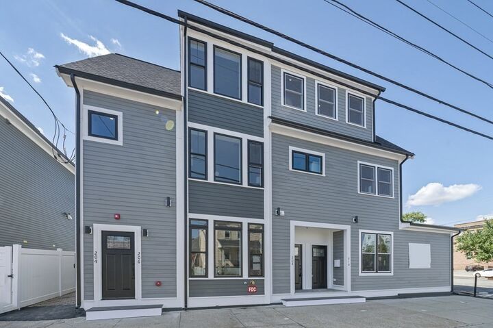 Property Photo:  208 Highland Ave 208  MA 02148 