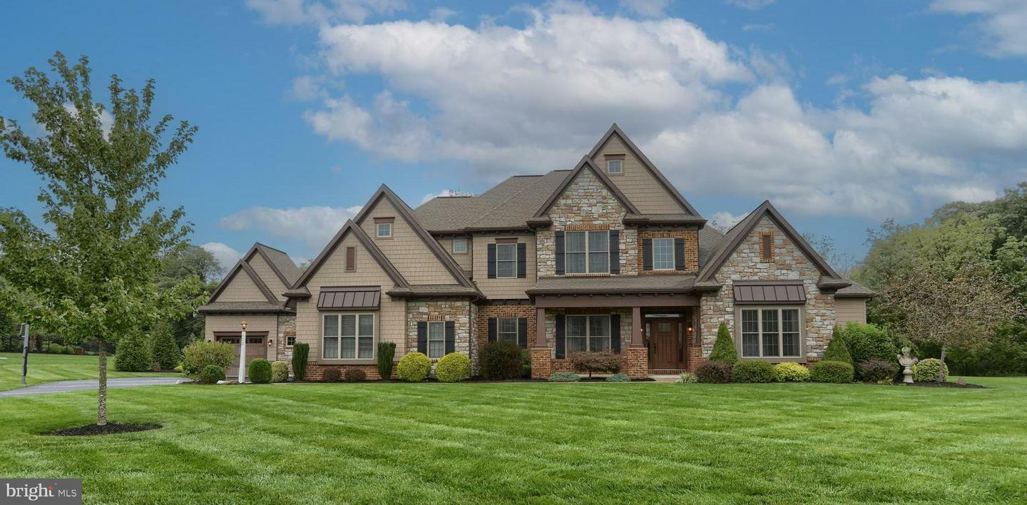 Property Photo: 132 Willow Creek Lane PA 17036