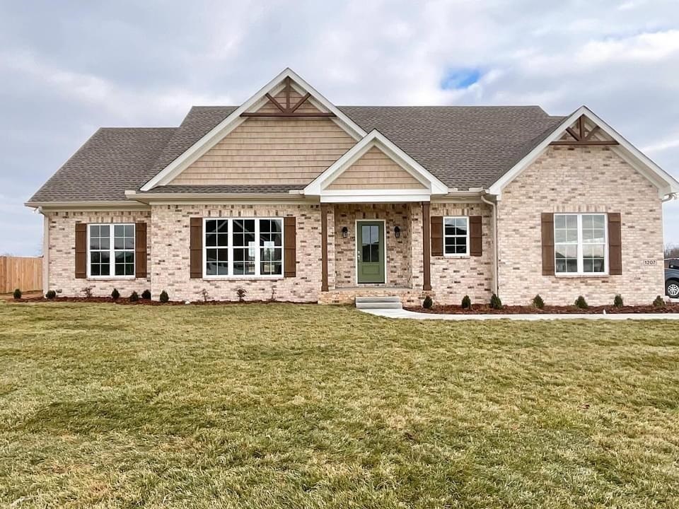 Property Photo:  1207 Andover Drive  KY 42134 