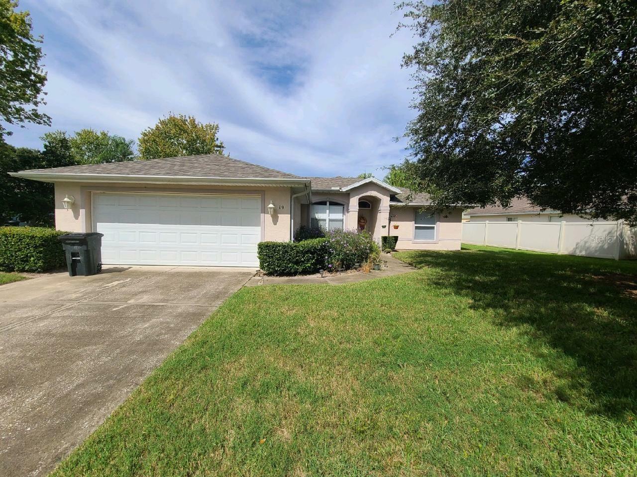 Property Photo:  19 Parkview Lane  FL 32174 