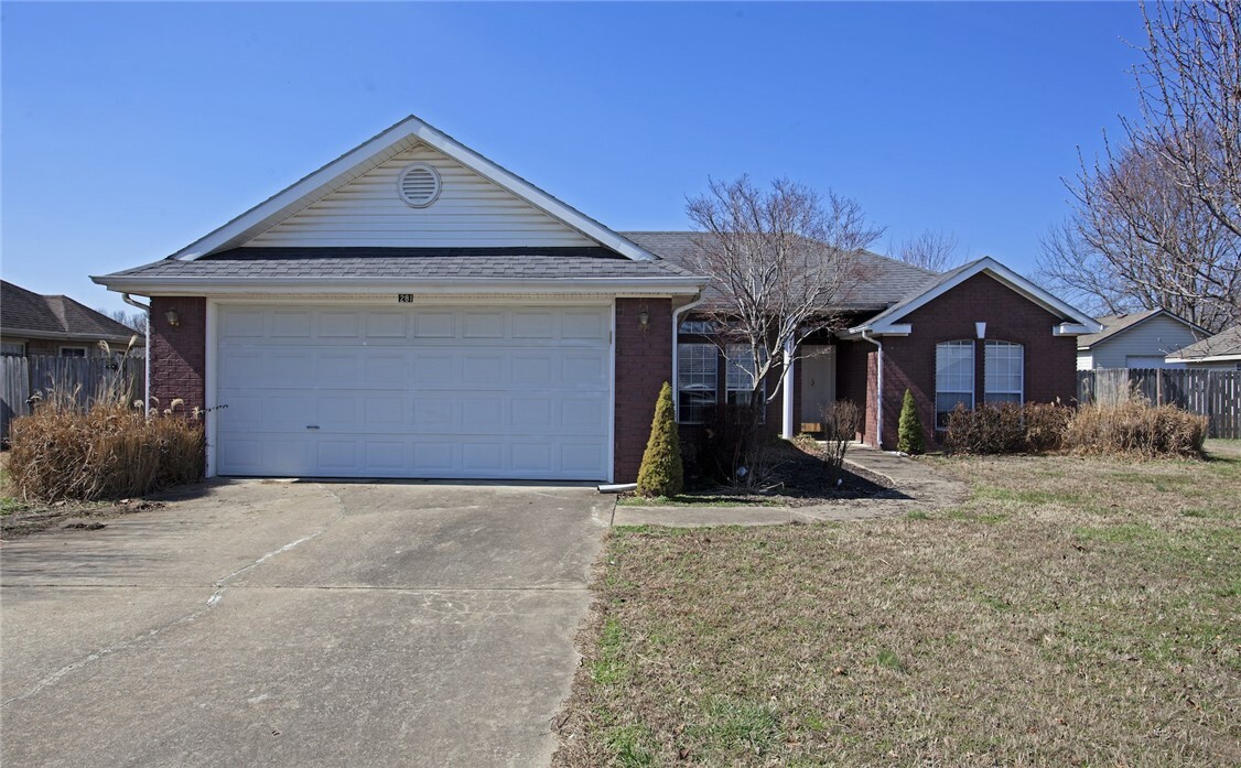 Property Photo:  281 Stein Street  AR 72719 