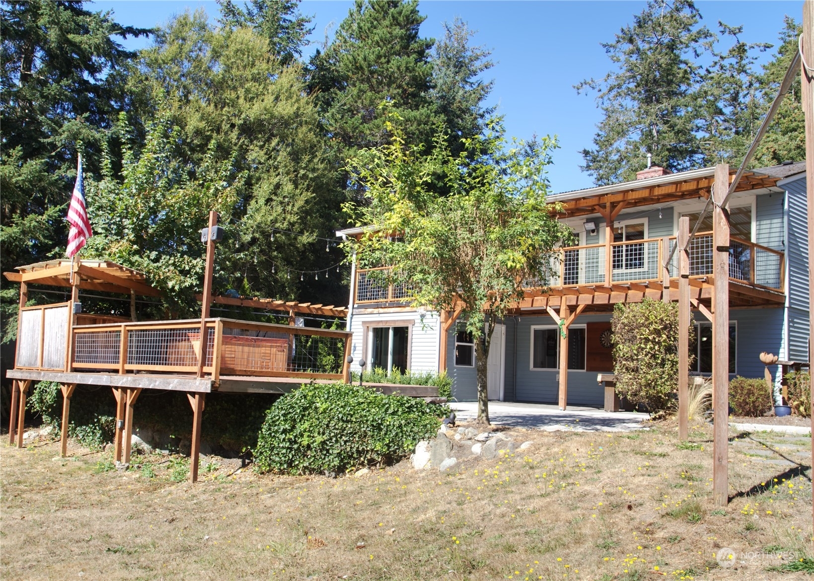 Property Photo:  211 Moonstone Place  WA 98277 