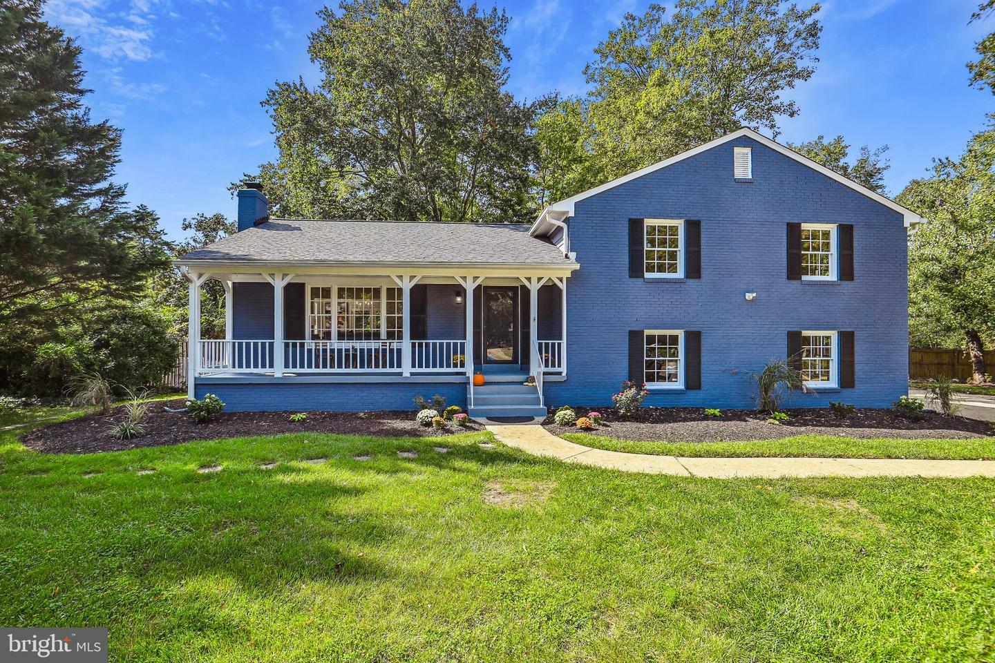 Property Photo: 7819 Elba Road VA 22306