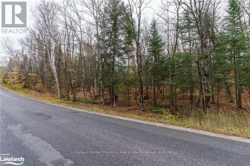 Photo de la propriété: 0 Ahmic Lake Road ON P0A 1P0