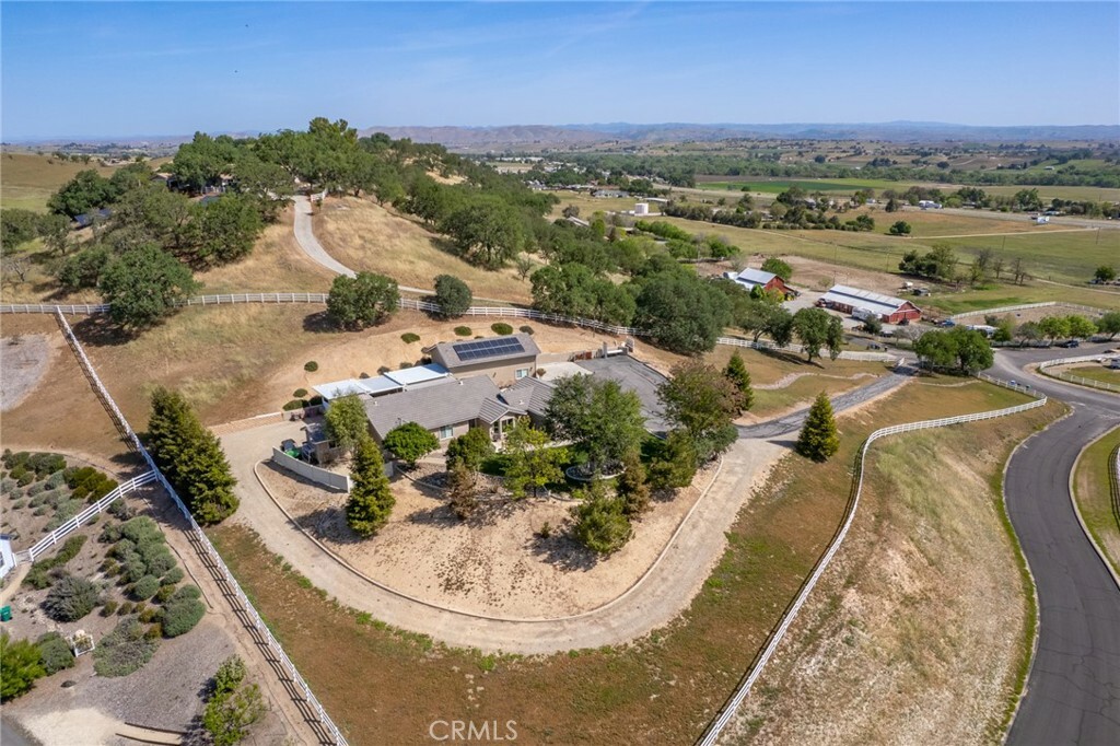 Property Photo:  5025 Heidi Way  CA 93446 