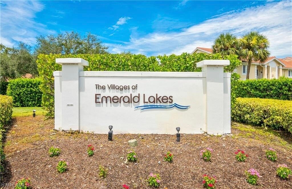 Property Photo:  7785 Esmeralda Way M-203  FL 34109 