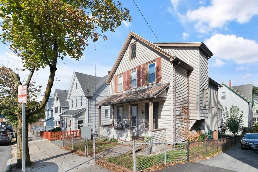 Property Photo:  16 Cross Street  MA 02148 
