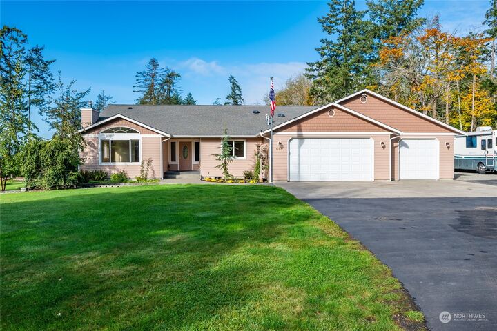 Property Photo:  661 E Crescent Harbor Road  WA 98277 