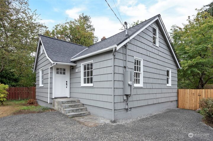 Property Photo: 814 99th Street S WA 98444