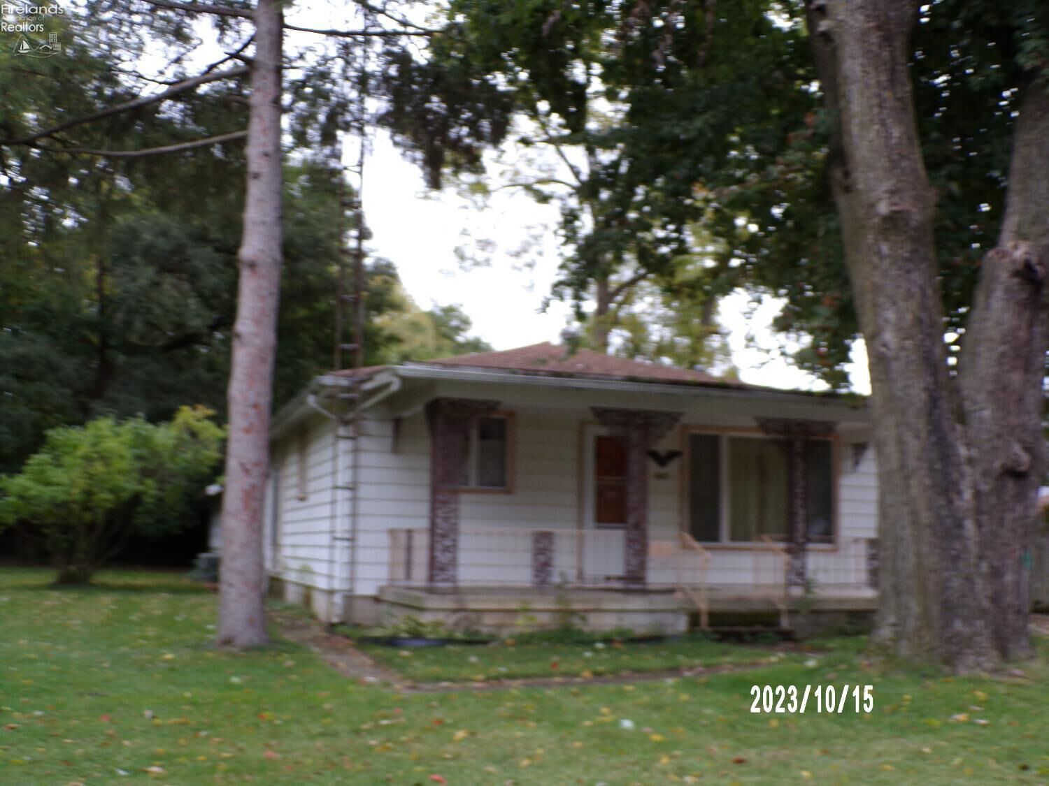 Property Photo:  523 High Street  OH 43420 