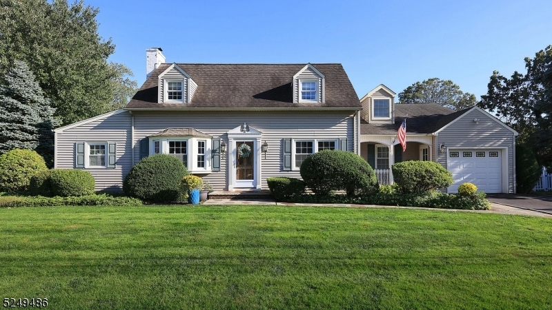 Property Photo:  26 Mali Dr  NJ 07062 