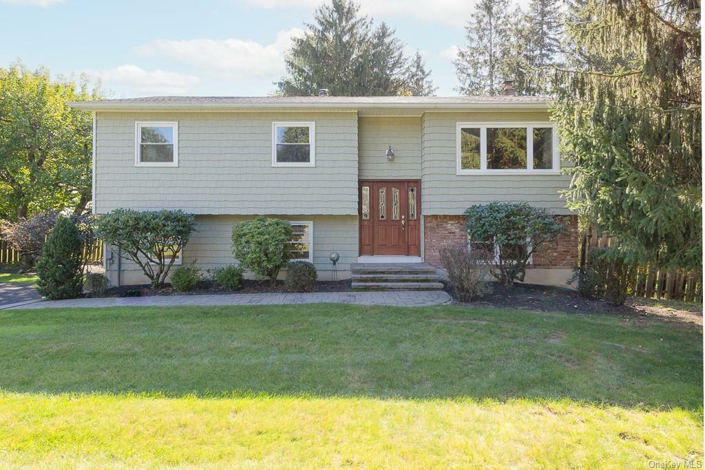 Property Photo:  3 Woodrum Drive  NY 10980 