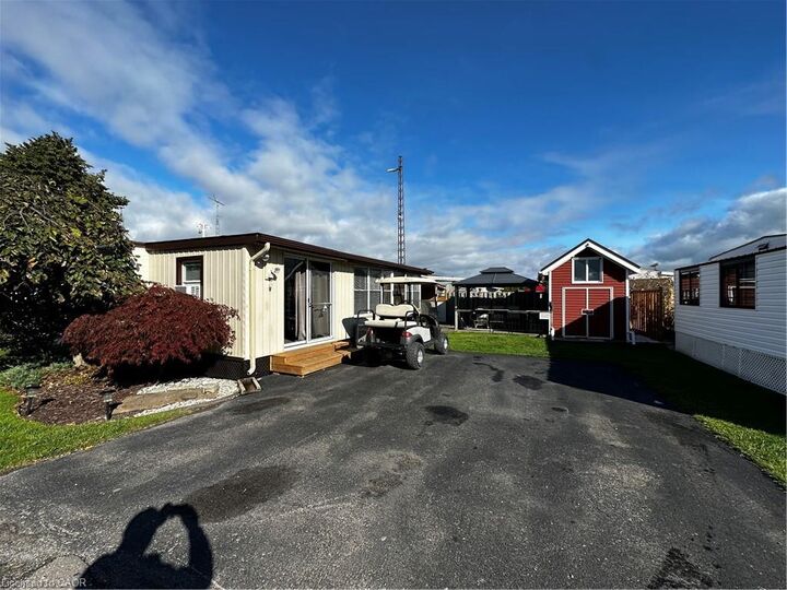 92 Clubhouse Road 33 — photo 1