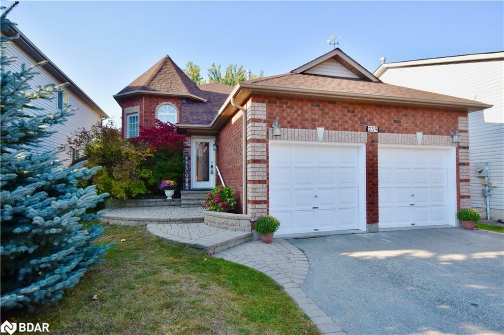259 Mapleton Avenue  Barrie ON L4N8T3 photo