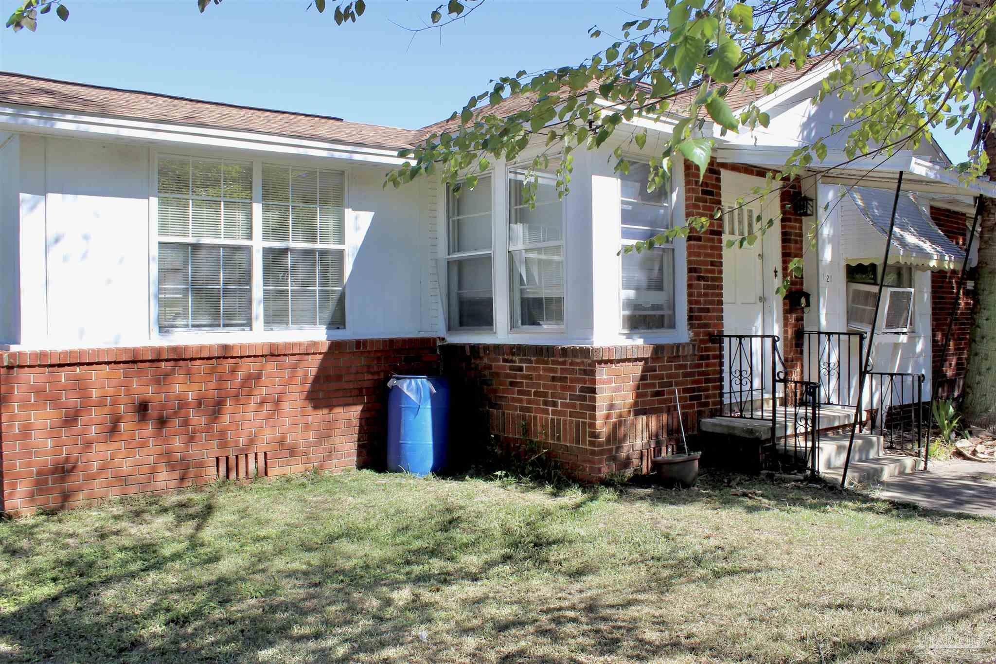 Property Photo: 1120 S Old Corry Field Rd FL 32507