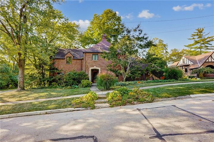 2585 Evelyn Drive  Kettering OH 45409 photo