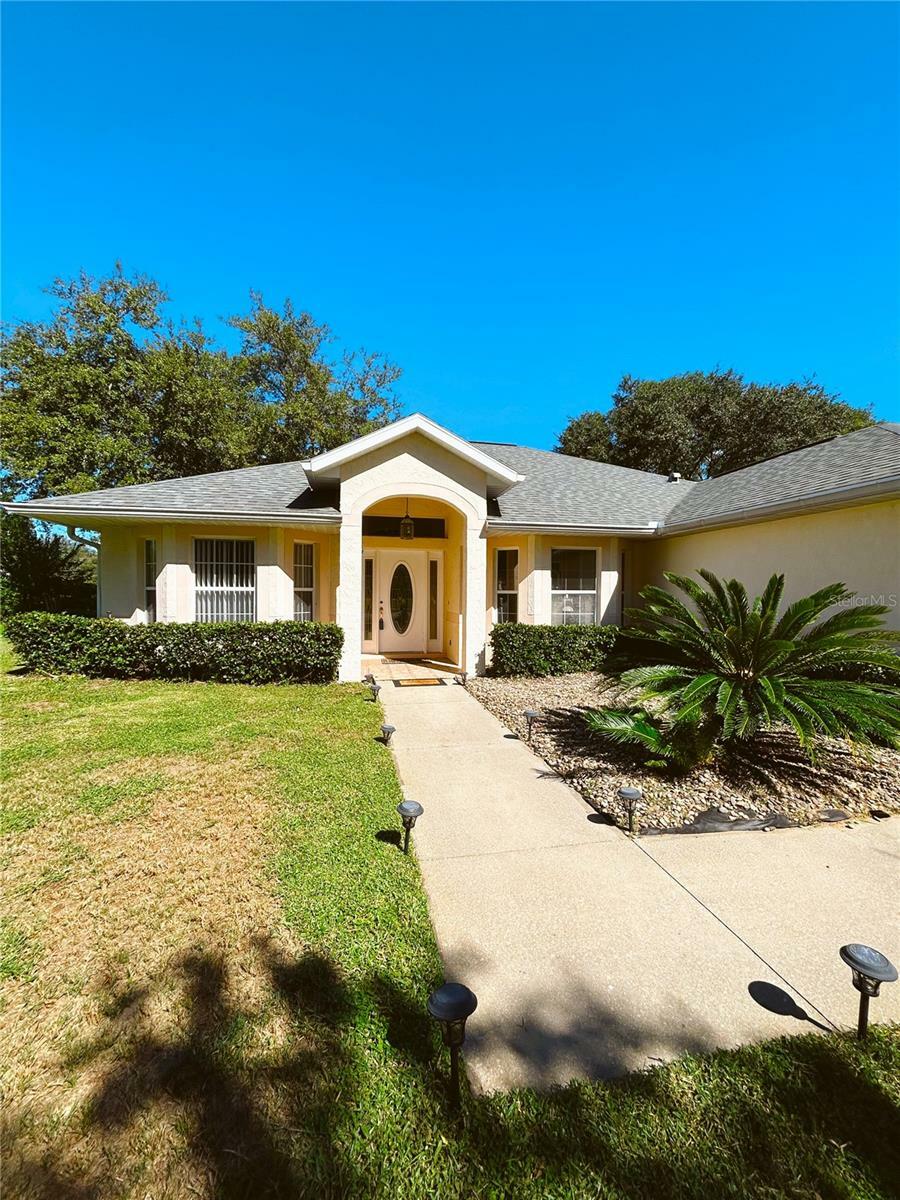 Property Photo:  5135 Grove Manor  FL 32159 