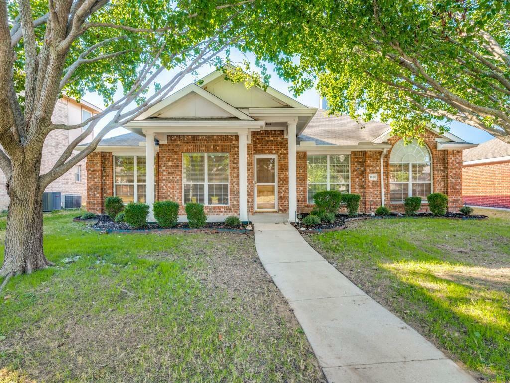 Property Photo: 1526 Summerfield Drive TX 75002