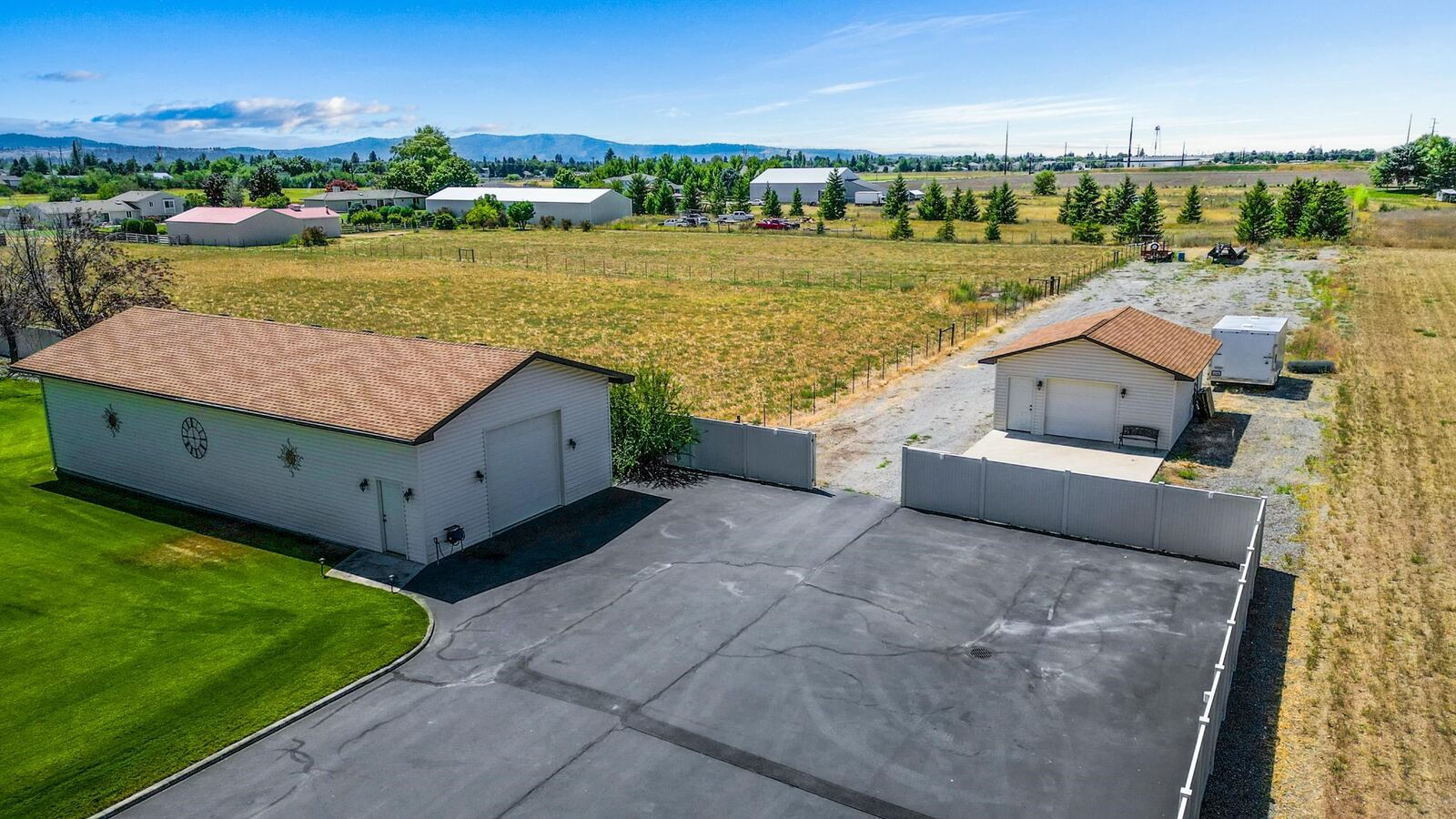 House for sale in Otis Orchards 3327 N Campbell Rd, Otis Orchards, WA