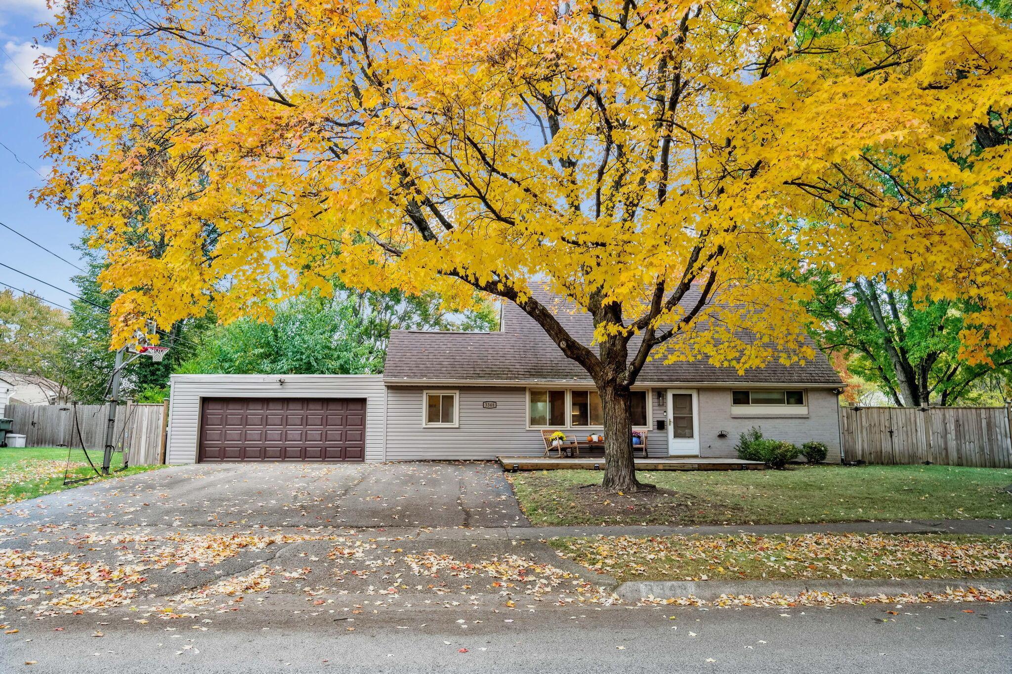 Property Photo: 3348 Shattuck Avenue OH 43221