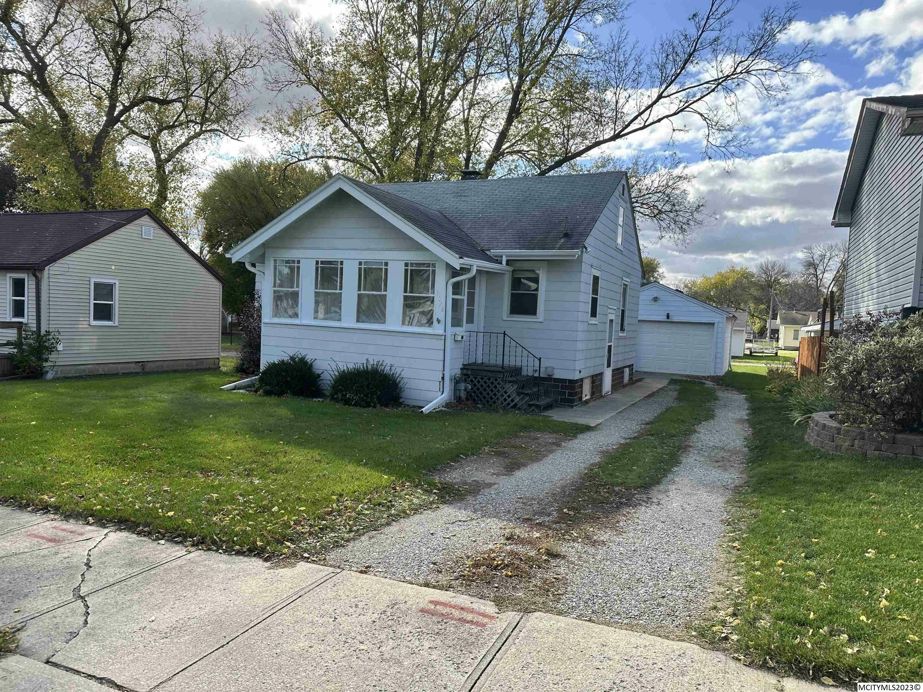 Property Photo:  1022 N Polk  IA 50401 