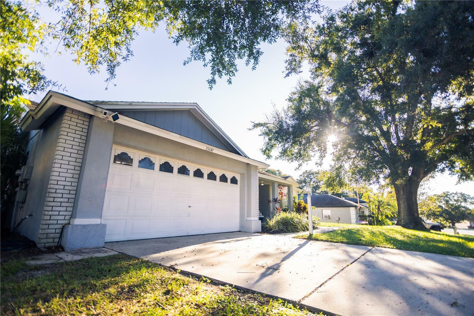 Property Photo:  15641 Kensington Trail  FL 34711 