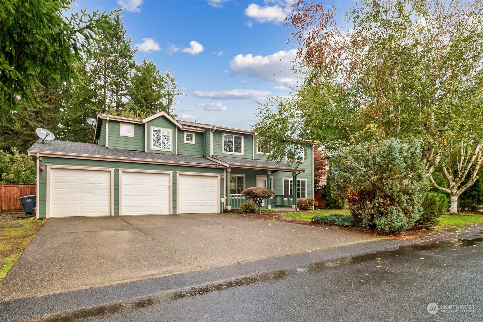 Property Photo: 4615 244th Street Ct E WA 98338
